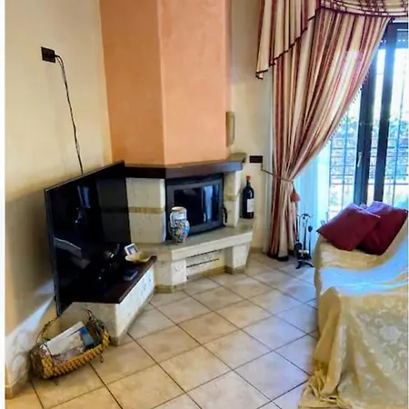 Apartmán Grande E Luminoso Torrenova (Lazio)